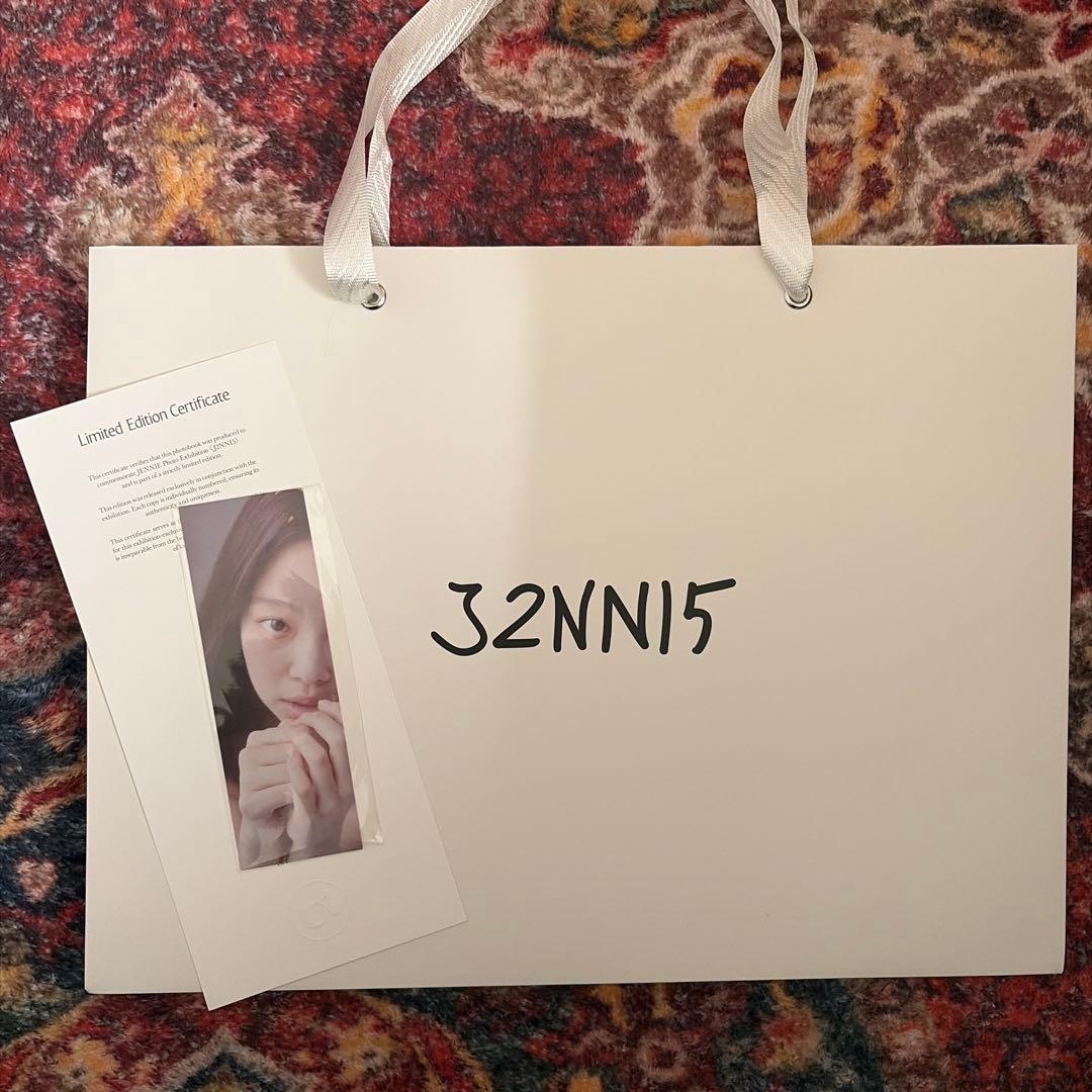 【3,000部限定】ジェニ写真集J2NN15