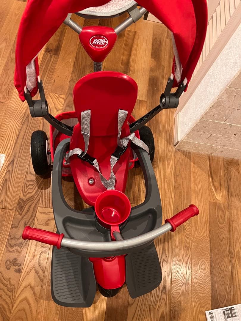 hid310様【美品・レアモデル】RADIO FLYER 三輪車 - メルカリ