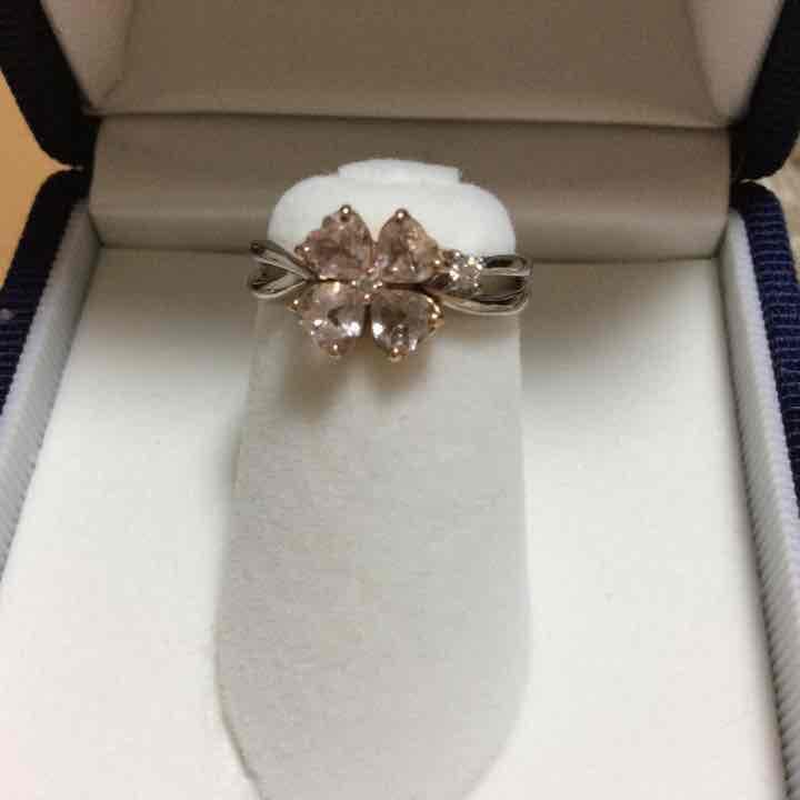 ペコです　モルガナイトリング