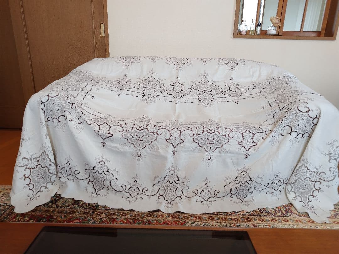 刺繍入りカットワ−クレ−スのロングテーブルクロスビンテージハンドメイド