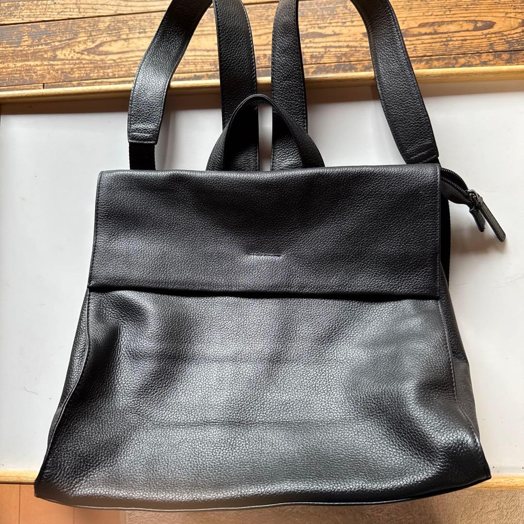 ear PAPILLONNER イアパピヨネ レザースクエアリュック ブラック