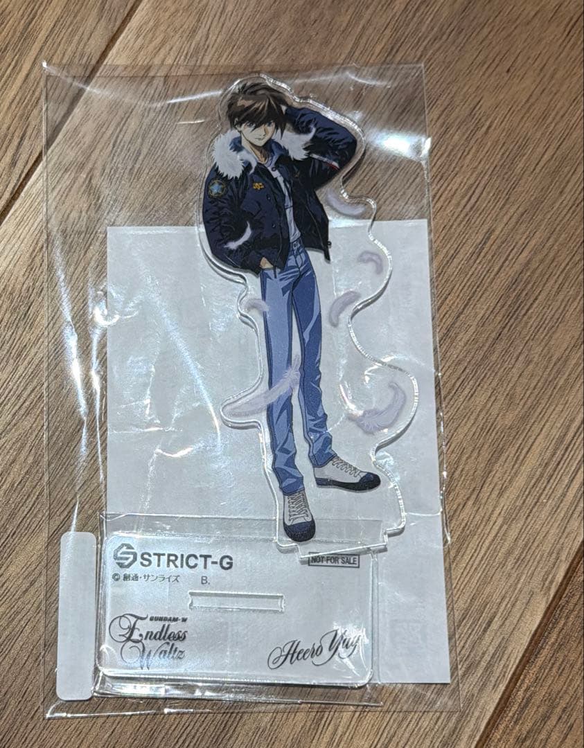 ガンダムW アクリルスタンド　非売品　購入特典　ヒイロ・ユイ　STRICT-G