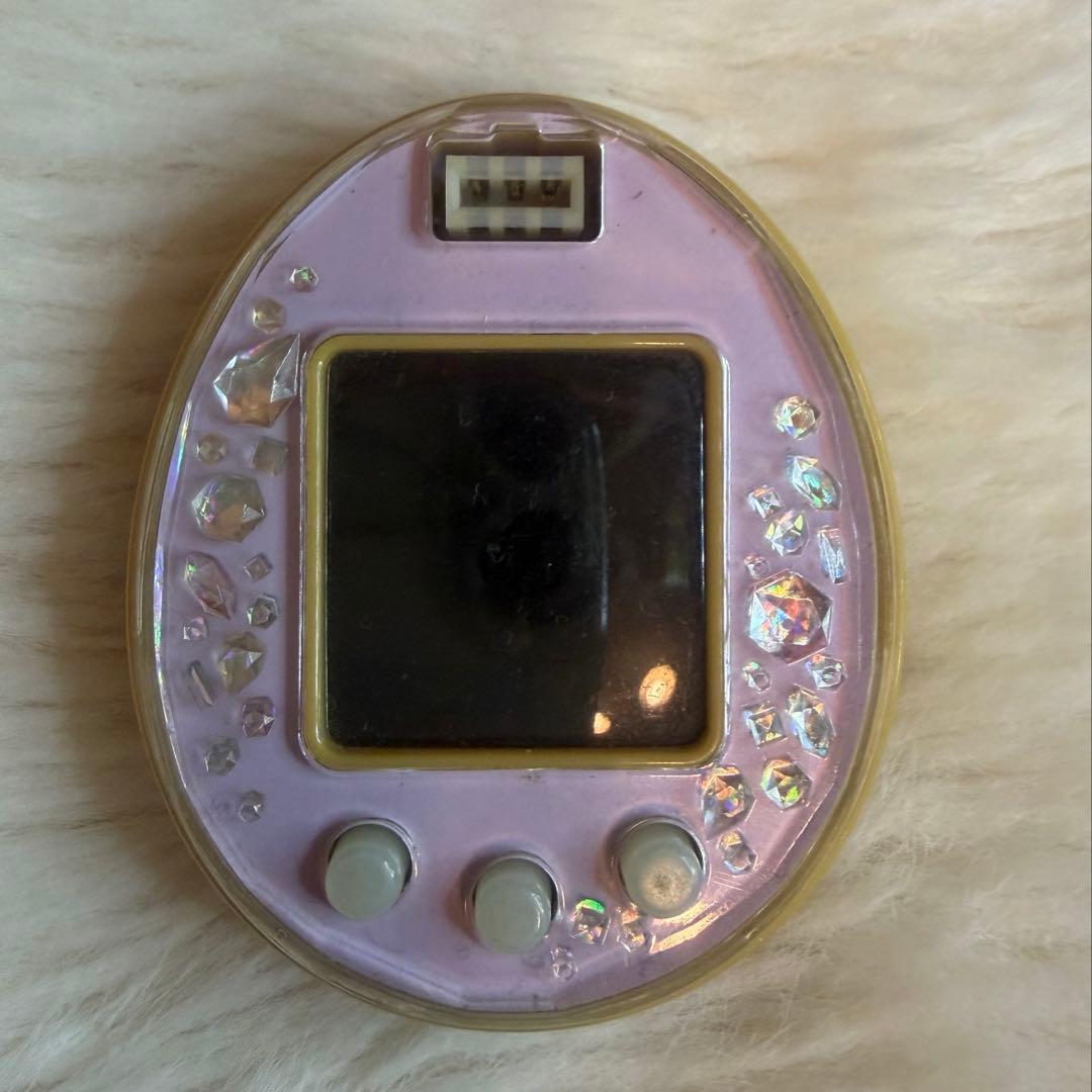 たまごっちピース Tamagotchi P's 本体