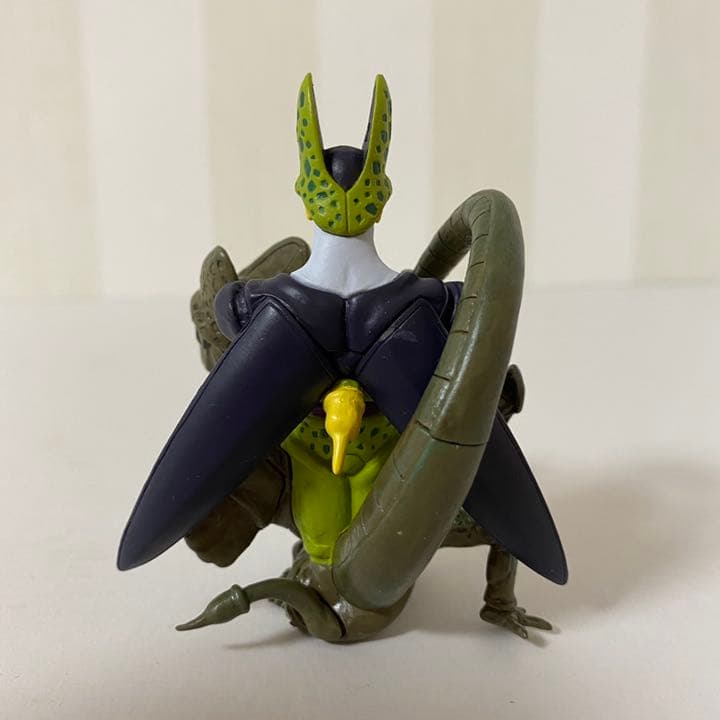 ドラゴンボール フィギュア カプセル 第一形態〜第四形態 セル - メルカリ