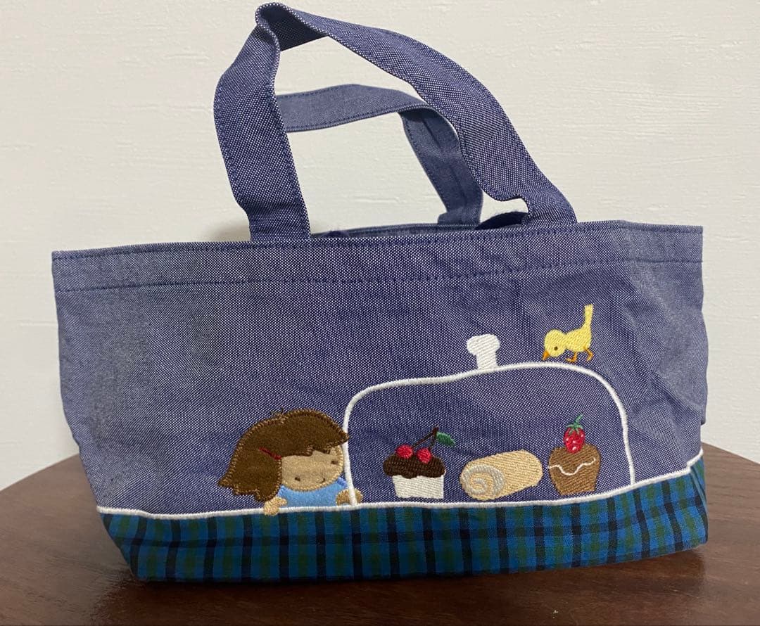 ☆美品☆ファミリ 青デニム ランチバッグ（巾着） レア 廃盤