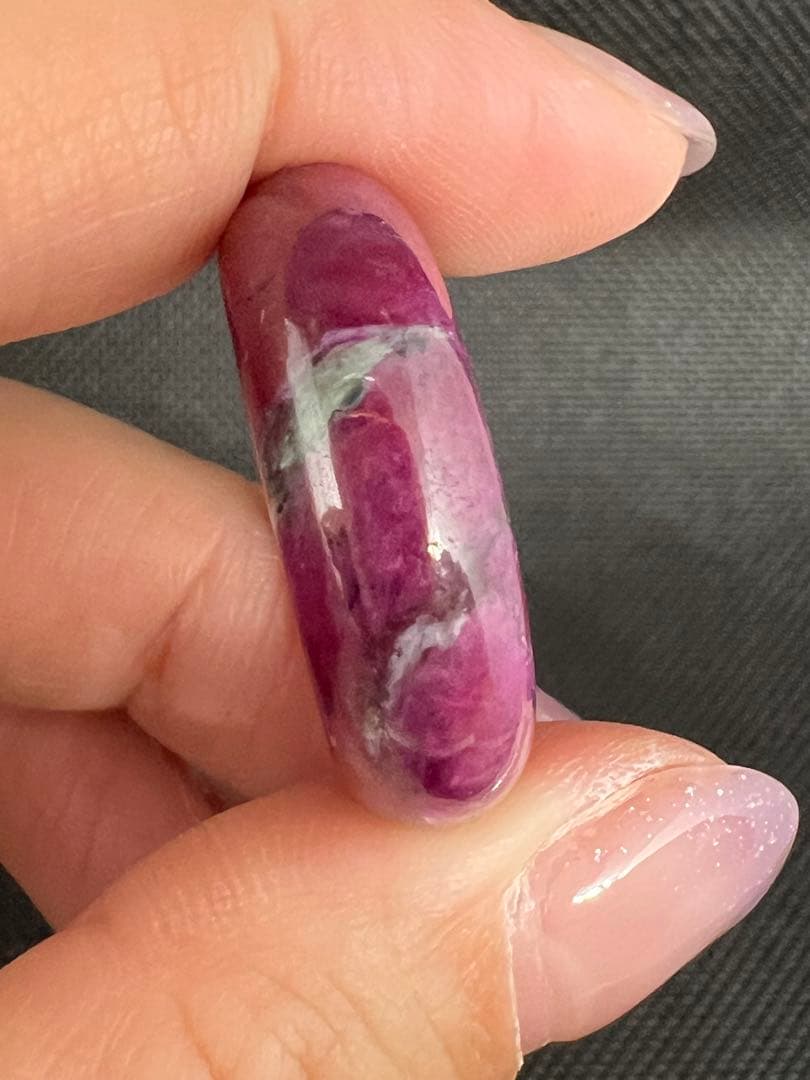 ルビー くり抜きリング - メルカリ