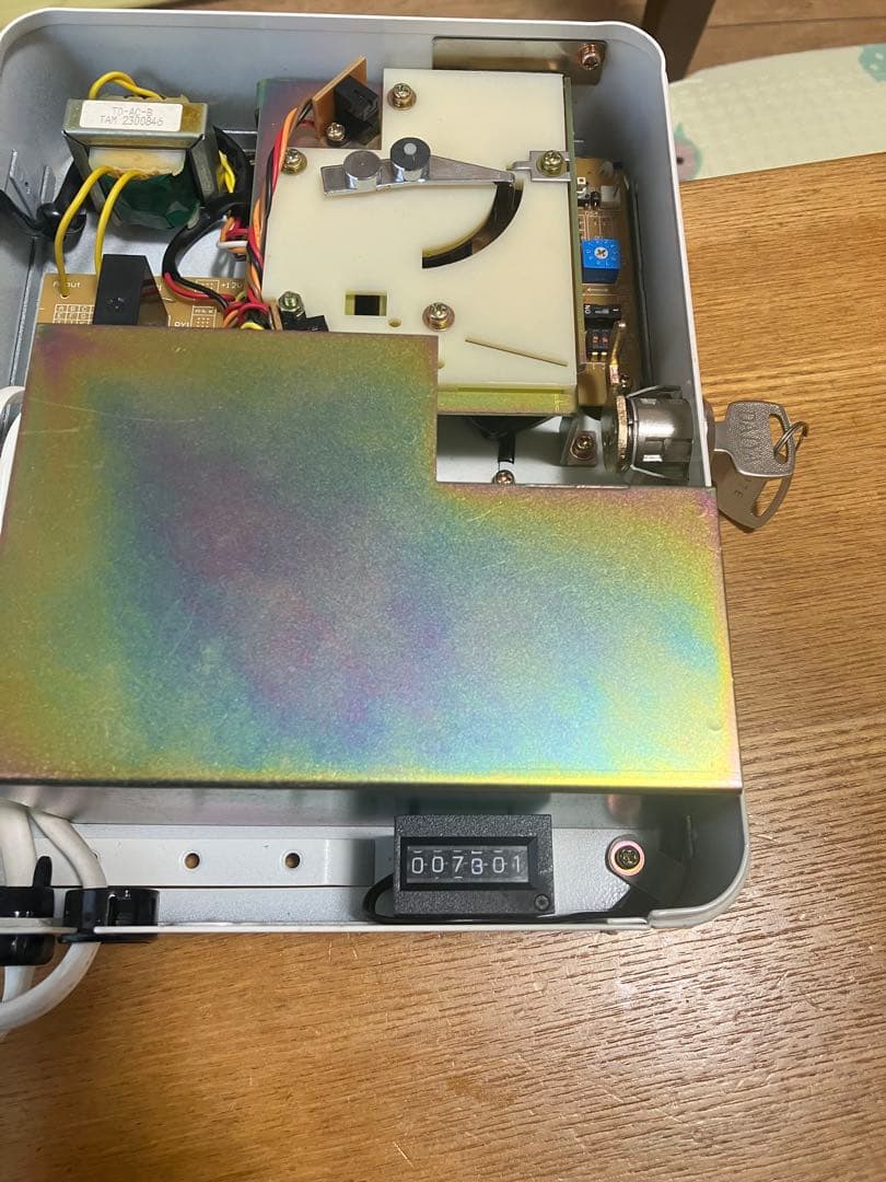 中古 動作確認済 コインタイマー TD-ATS-100 鍵付き - メルカリ