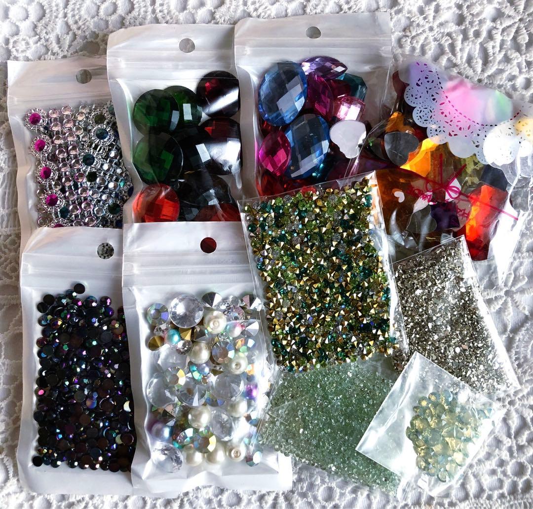 ✧1名限り✧破格✧超超大量✧多種類✧ビジュー✧チャトン✧mixパーツ✧まとめ売り