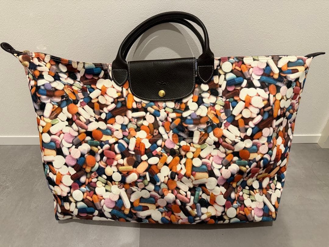 【限定品】JEREMY SCOTT×Longchampピルプリント トートバッグ