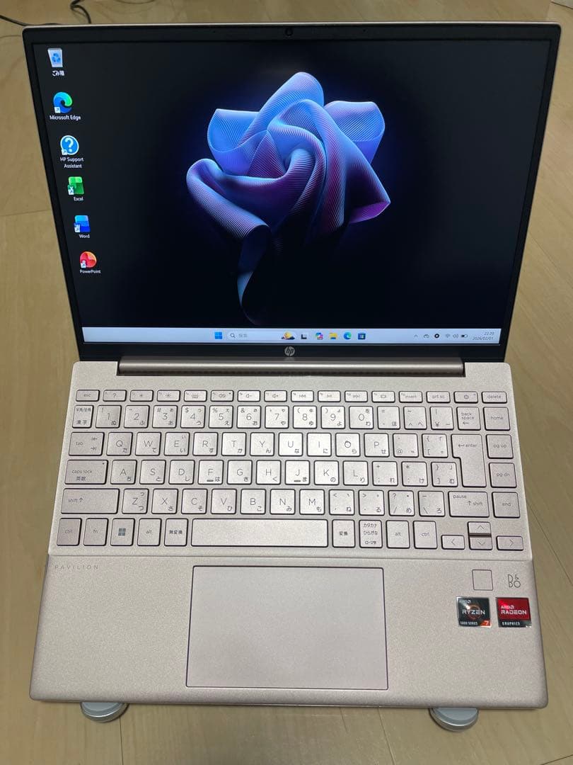 Windowsノート本体 HP Pavilion Aero 13 Ryzen 7 16GB 512GB