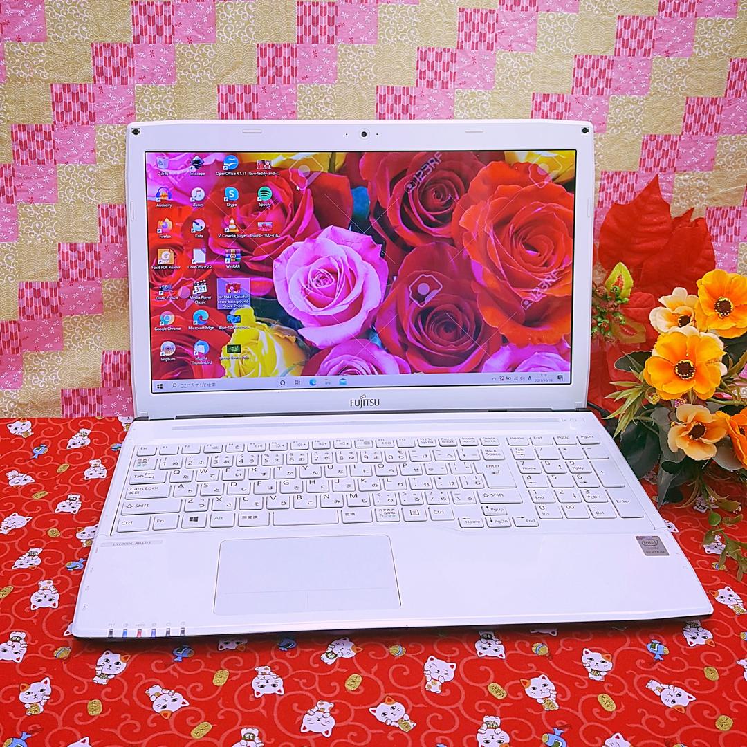 極上品！高年式!美品！テレワーク可能！薄型ノートパソコン！新Win10！動画編集