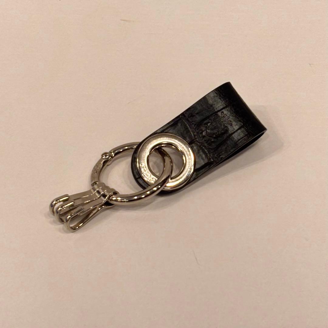 《felisi》新品 レザー・キーリング BK