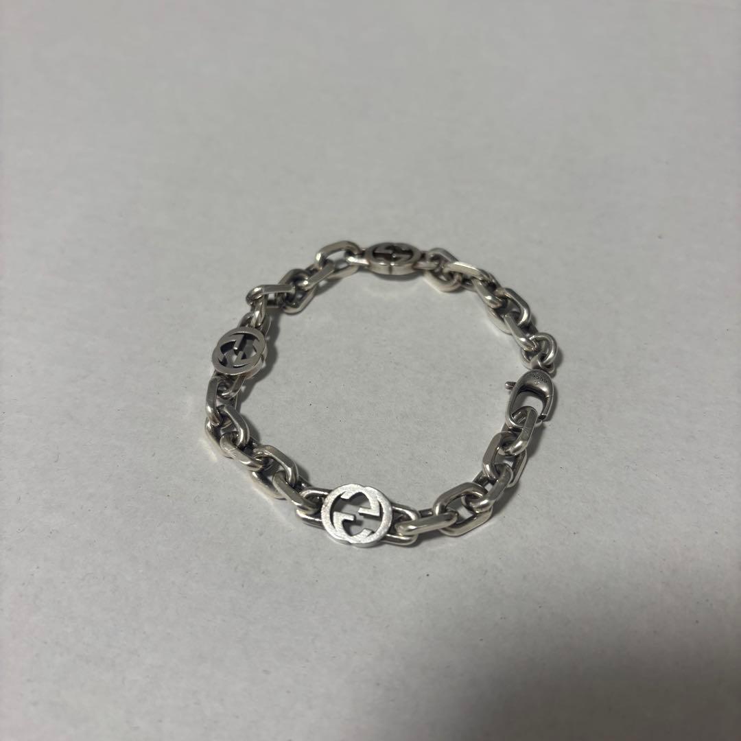 Gucci シルバーリンクチェーンブレスレット