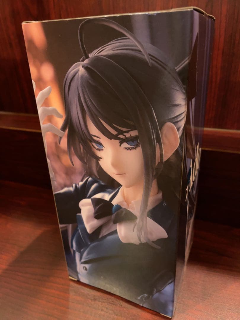 Ado フィギュア　Winter ver ラウンドワン限定