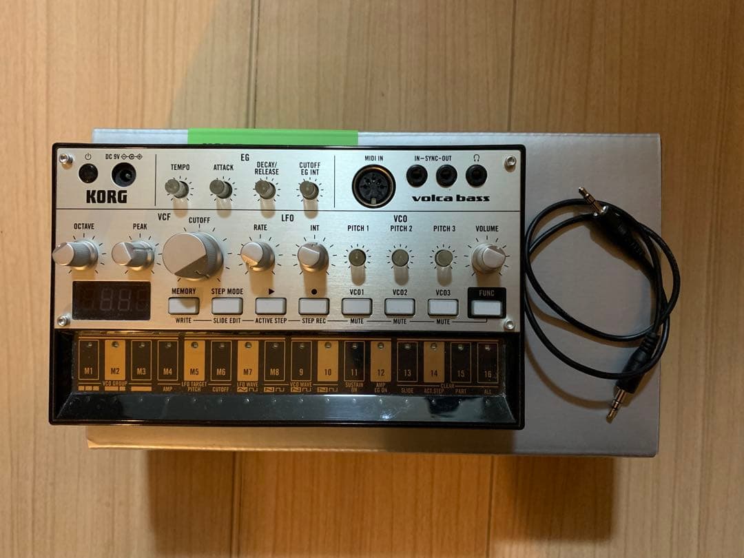 鍵盤楽器 KORG volca bass VOLCABASS-gallery-1500x1500-1.