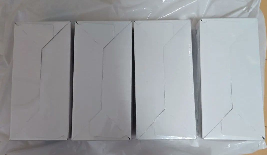 新品未開封】ホロライブクインテットスペクトラム シュリンク付き 4box