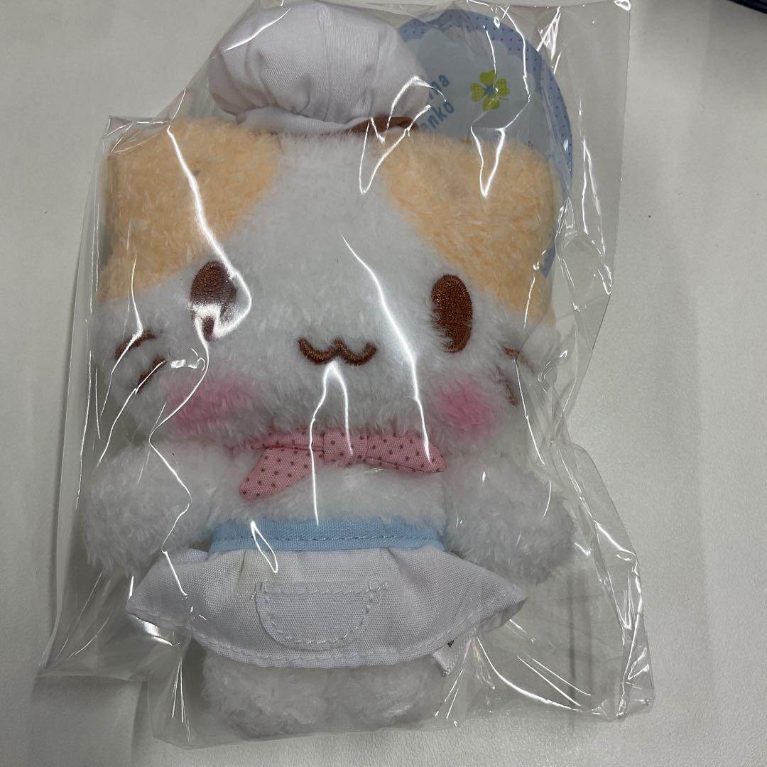 新品 マシュマロみたいなふわふわにゃんこ カラビナ付きマスコット