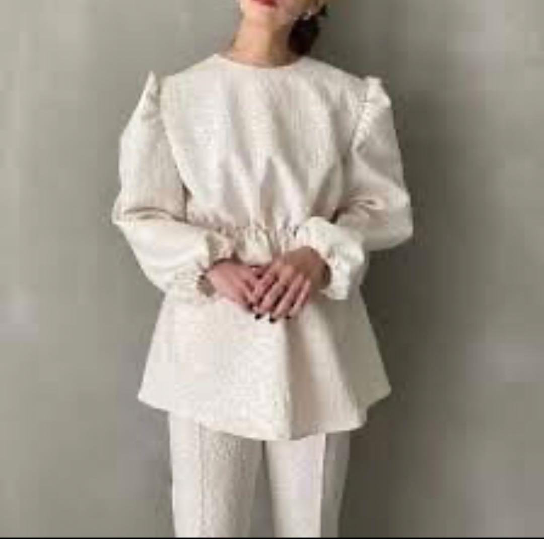 オケージョン！HOWDY. ジャガードブラウス&パンツ シャギージャガードブラウス | シャツ・ブラウス | NOELA OFFICIAL WEB