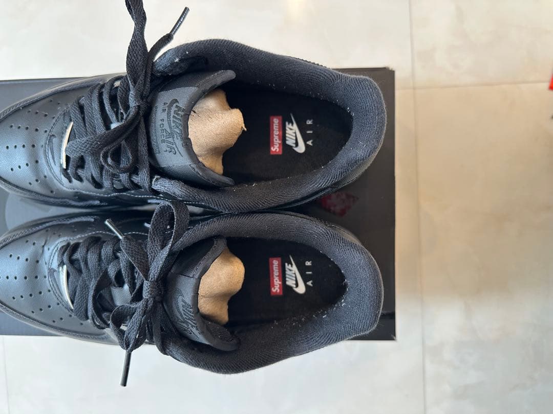 靴 Supreme nike AIR FORCE 1 25.5cm