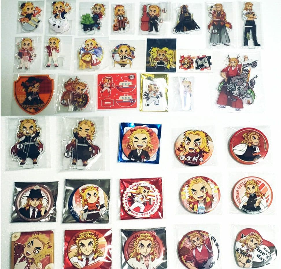 鬼滅の刃 煉獄杏寿郎 アクスタ 缶バッジ 35点セット まとめ ufotableWEBSHOPより】 テレビアニメ「鬼滅の刃」無限列車編・遊郭編