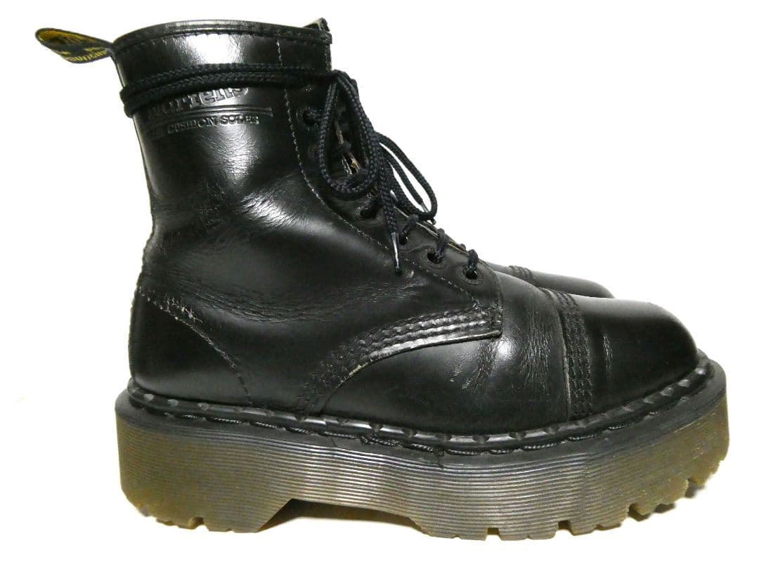 英国製！レディースサイズUK5！ドクターマーチンクレイジーボム氷室