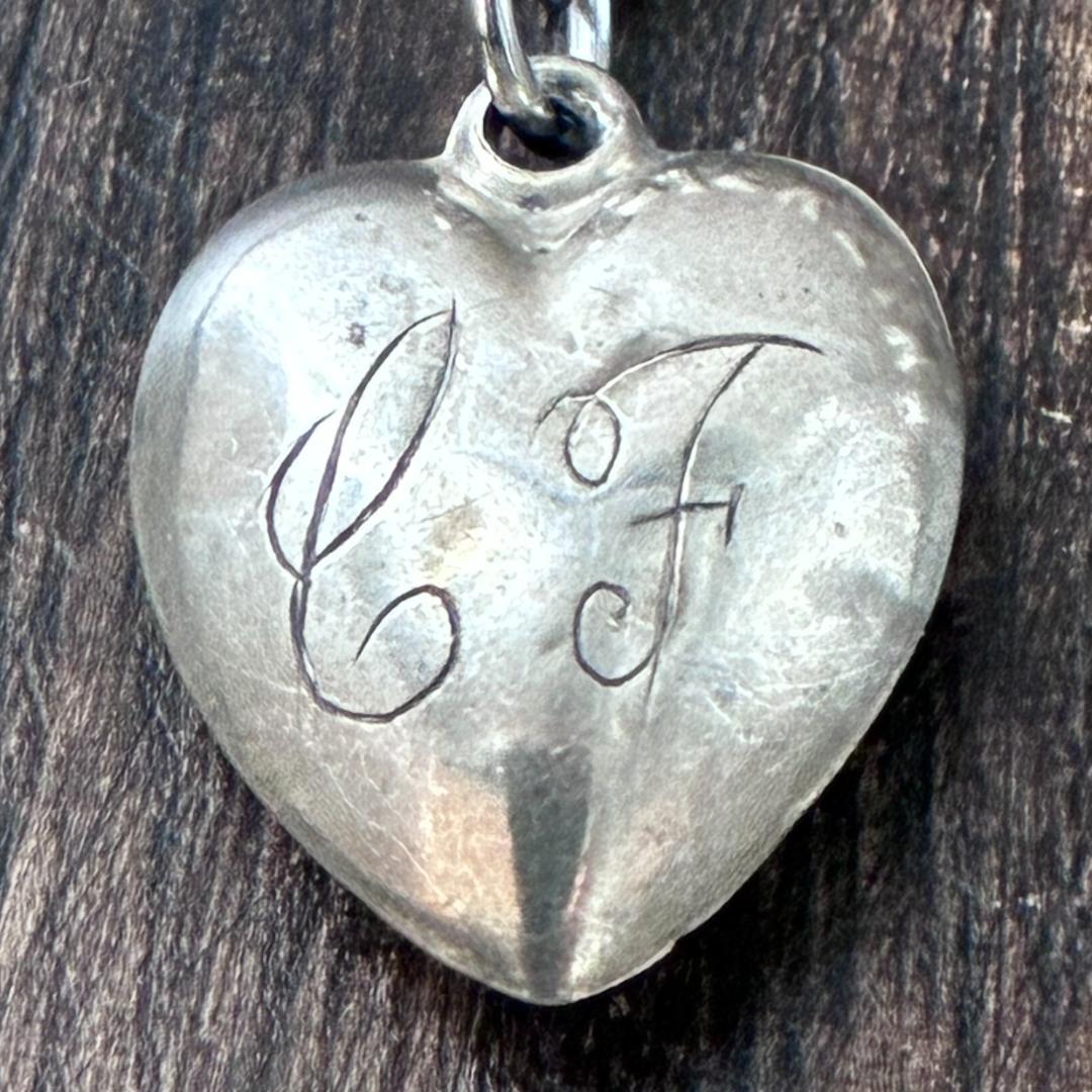 スウィートハートジュエリーWAVE 波 シルバー ヴィンテージネックレス