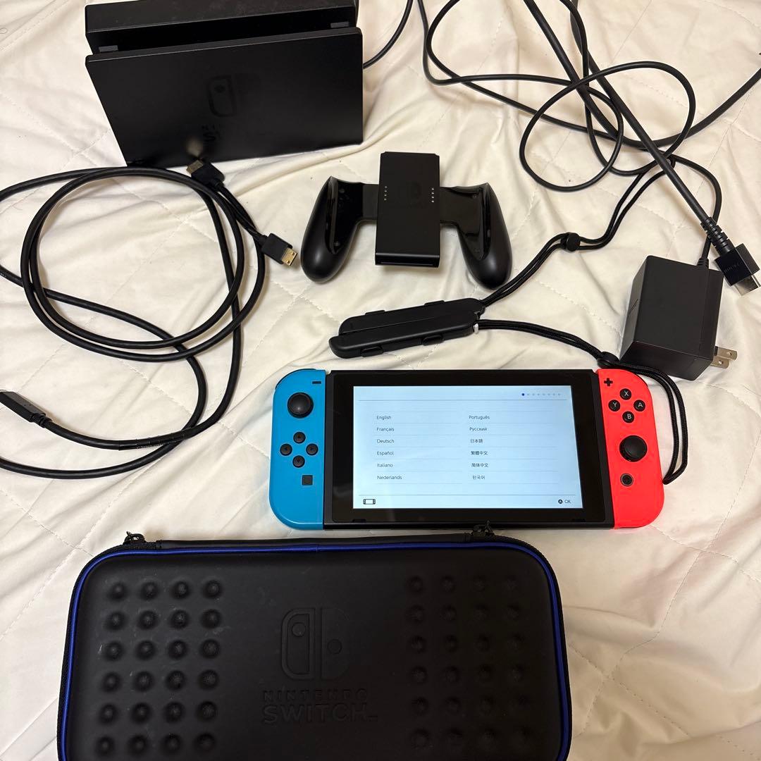 Nintendo Switch 本体 青/赤 Joy-Con初期化済 Nintendo Switch Joy-Con （L）ネオンブルー/（R）ネオンレッド 初期化