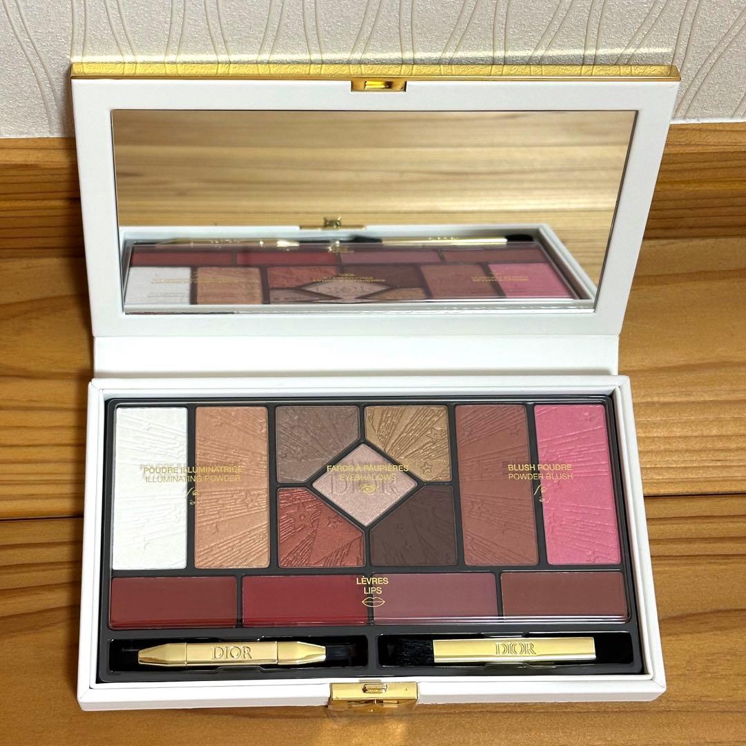 Dior アイシャドウパレット クリスマスコフレ2025