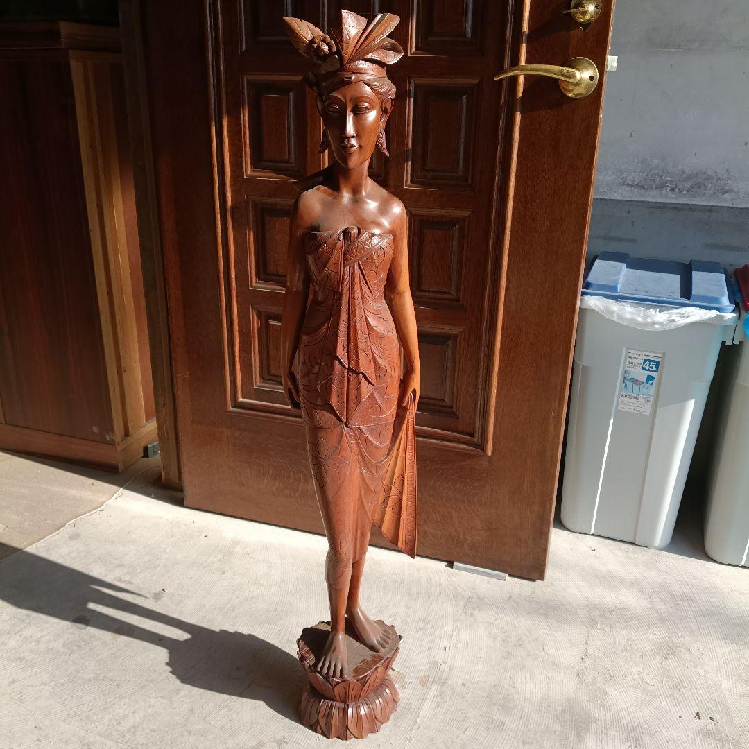 木製女性像彫刻 バリ 手彫り 1m バリ島 美人木製女性像彫刻 インドネシア産 かなりヴィンテージ。裸婦