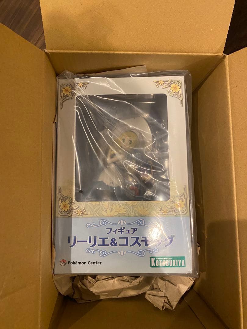 新品未開封　リーリエ ＆ コスモッグ コトブキヤ