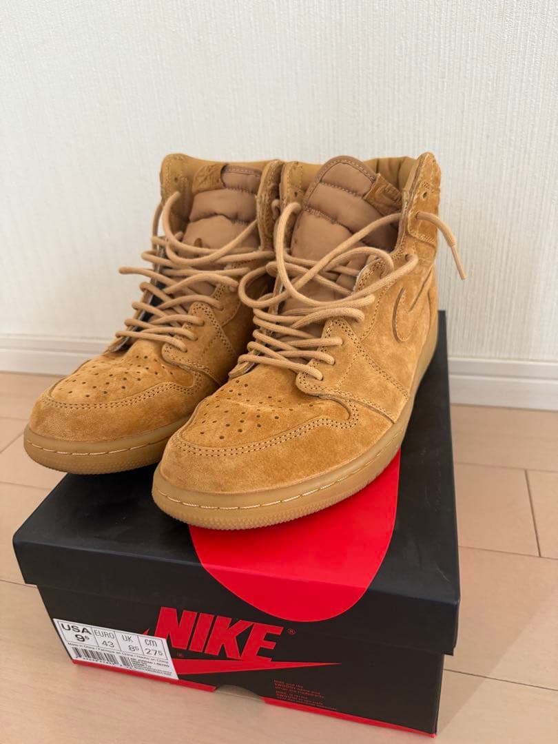 靴 NIKE AIR JORDAN1 RETRO HIGH WHEAT
