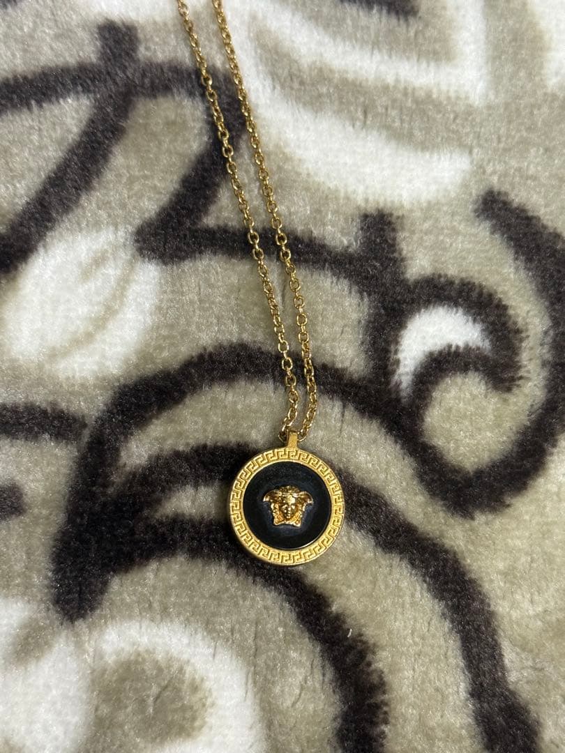 Versace メデューサモチーフ ネックレス
