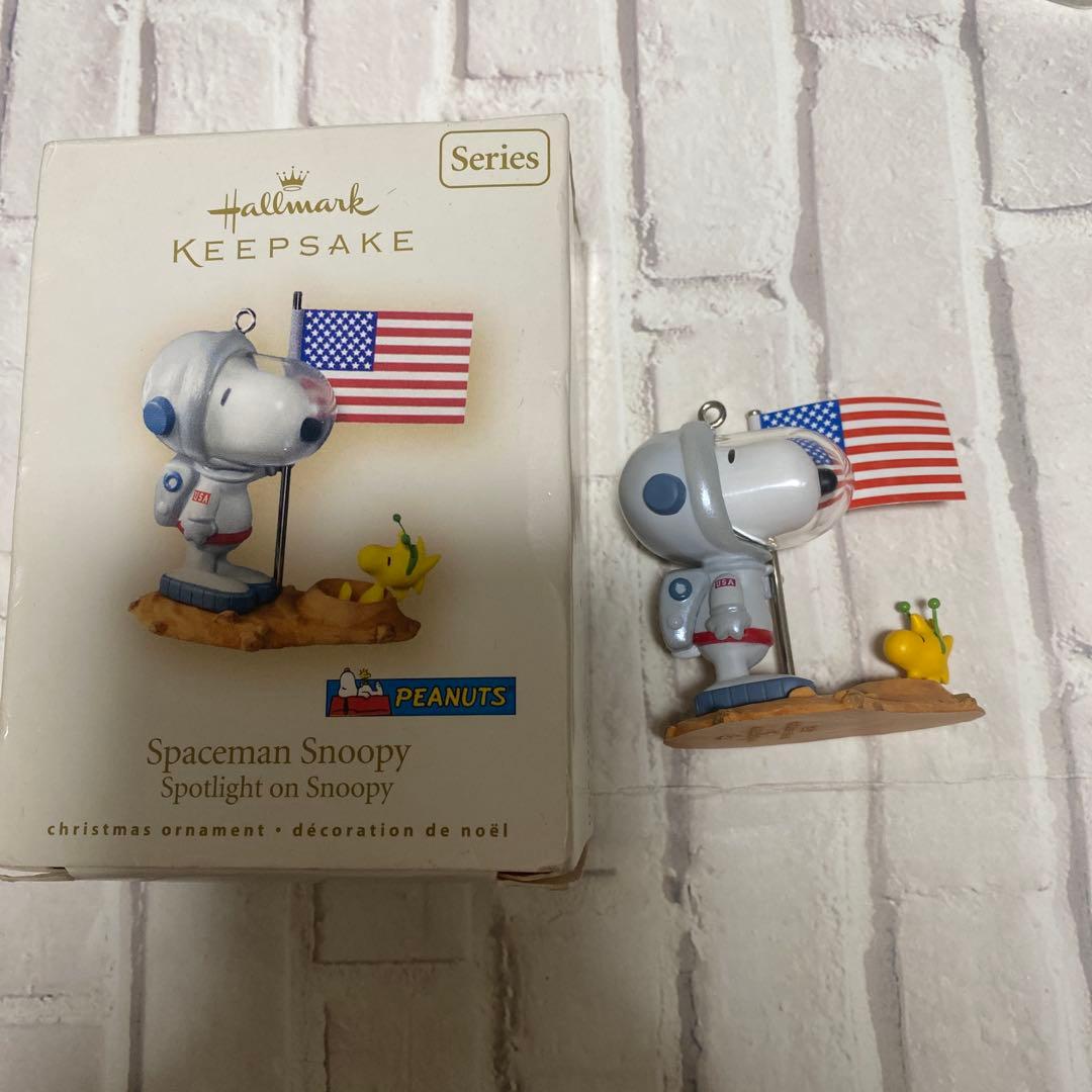 【さ新品未使用】Hallmark スヌーピー 宇宙服 オーナメント