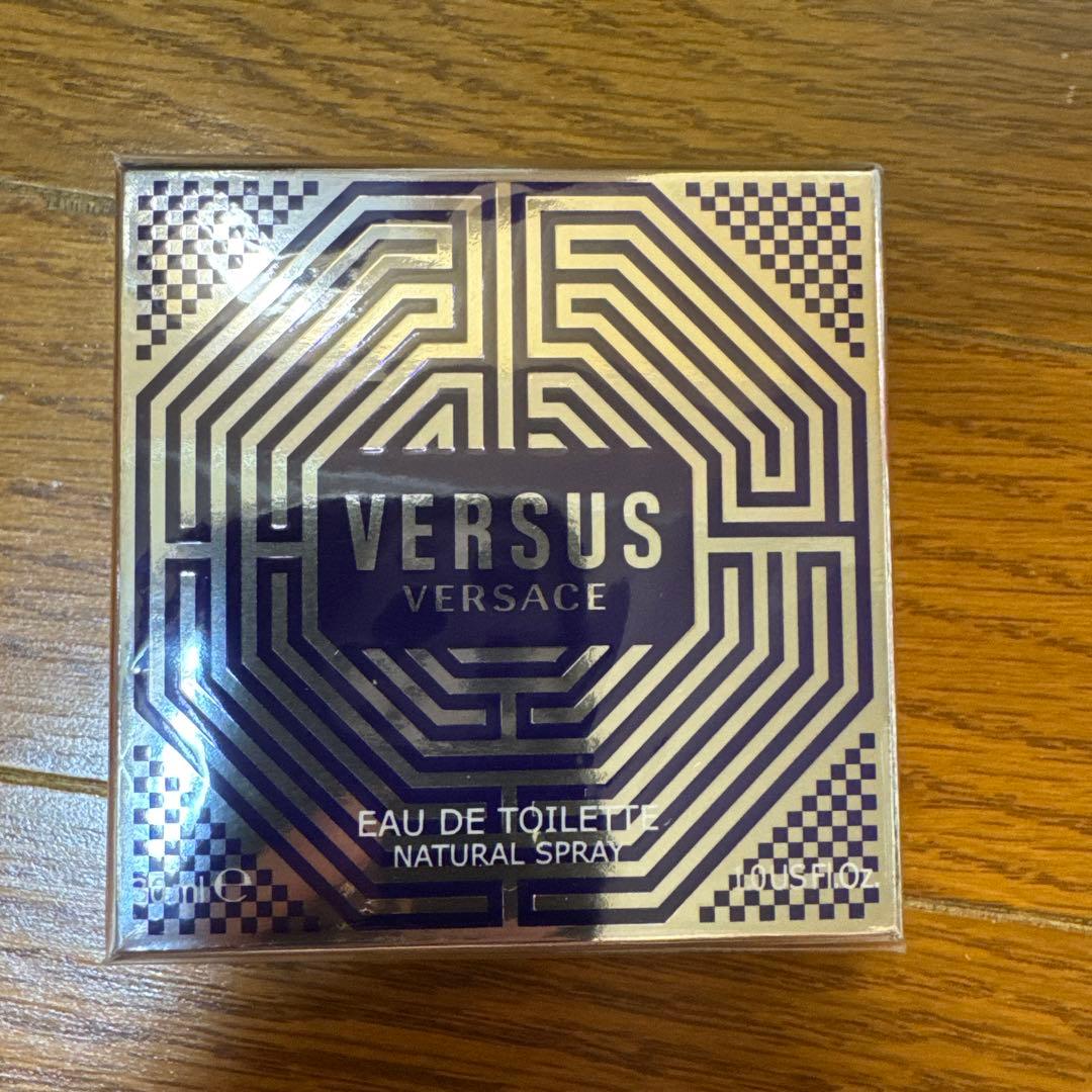 その他 VERSUS Eau de Toilette 30ml Amazon.com : Vanilla Sex Eau De Parfum 1oz./30ml : Beauty