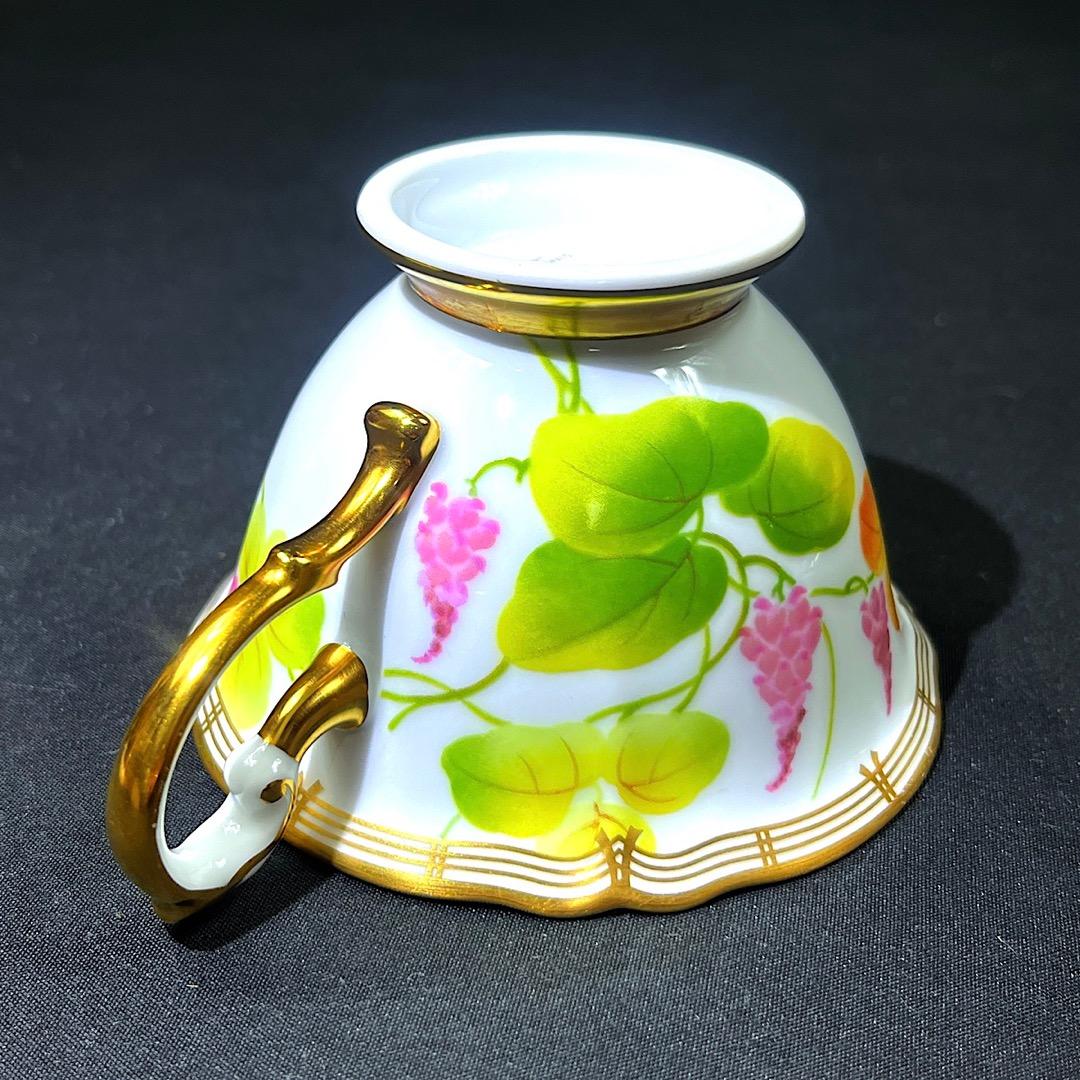 大倉陶園 The Okura 花源氏 葛 ティーカップ＆ソーサー 美しい - メルカリ