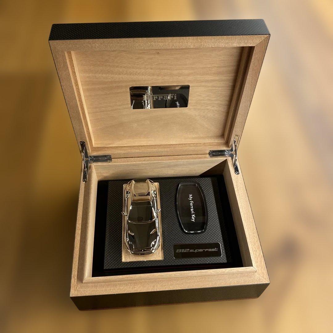 限定価格 Ferrari キーボックス　BOX 812 super fast