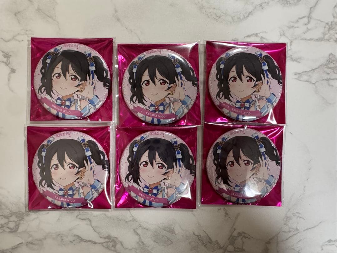 ラブライブ 缶バッジ 矢澤にこ μ's ポップアップストア 池袋 - メルカリ