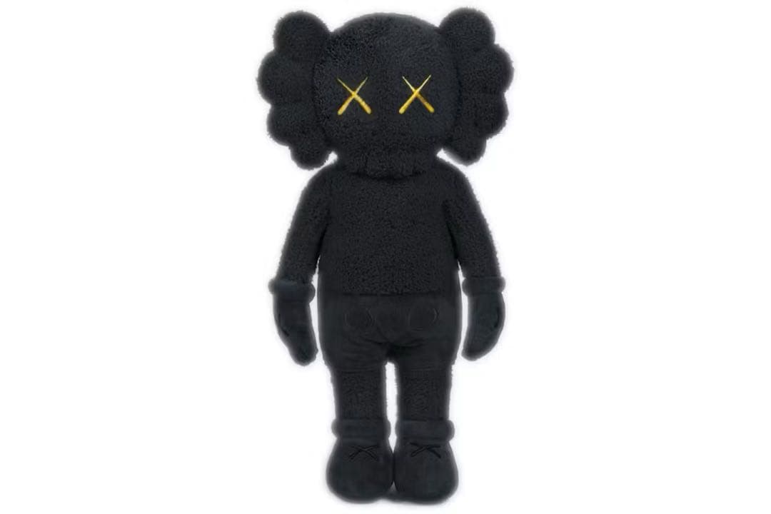 KAWS holiday ぬいぐるみ KAWS HOLIDAY (カウズ ホリデイ) JAPAN限定富士山ぬいぐるみ
