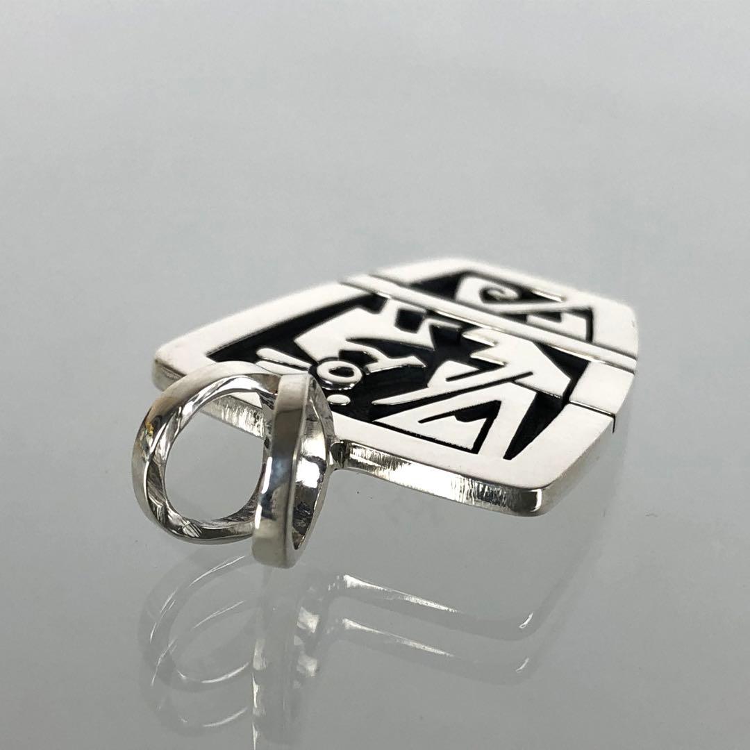 ホピ族 Gary & Elsie Yoyokie ココペリ ペンダントトップ - メルカリ