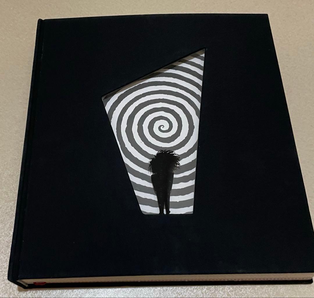 ティムバートンの世界　画集　日本語ver 図録　アートブック Amazon.co.jp: ティム・バートンの世界（日本語版）THE ART OF TIM