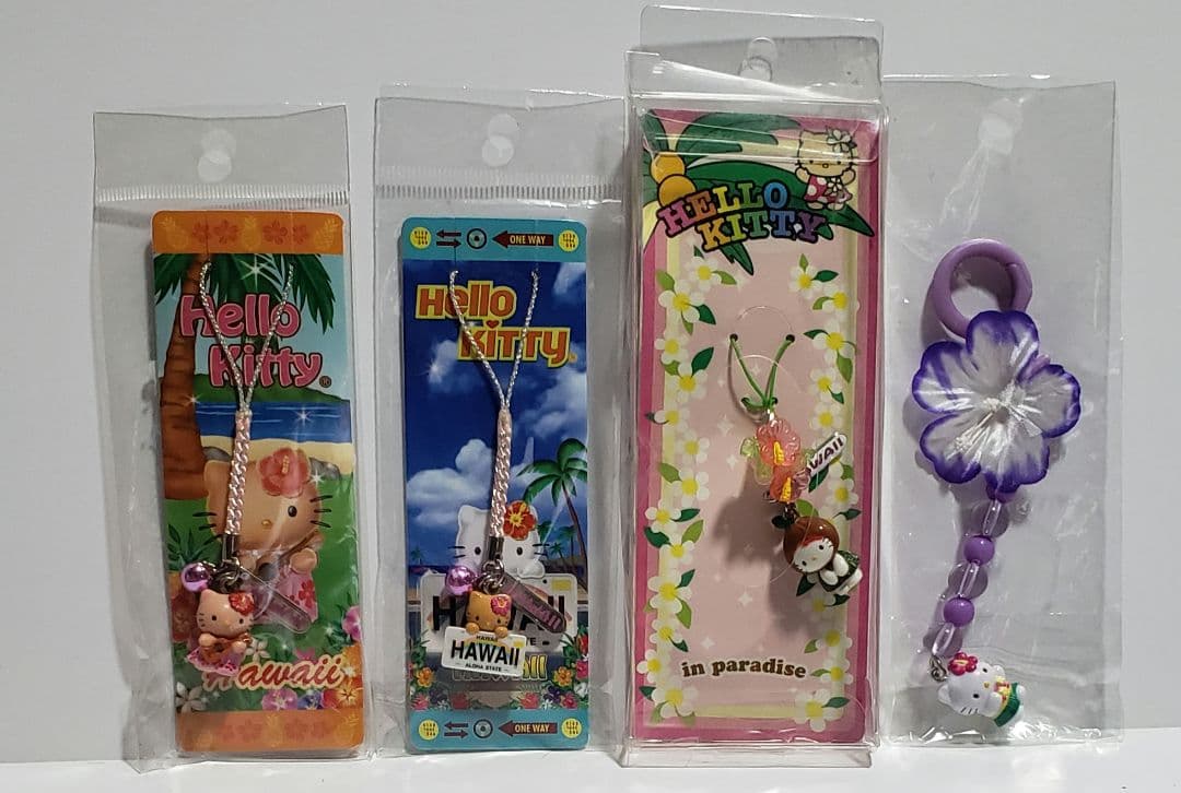 ハローキティ♥　ストラップ　ハワイ　ハイビスカス　4個セット
