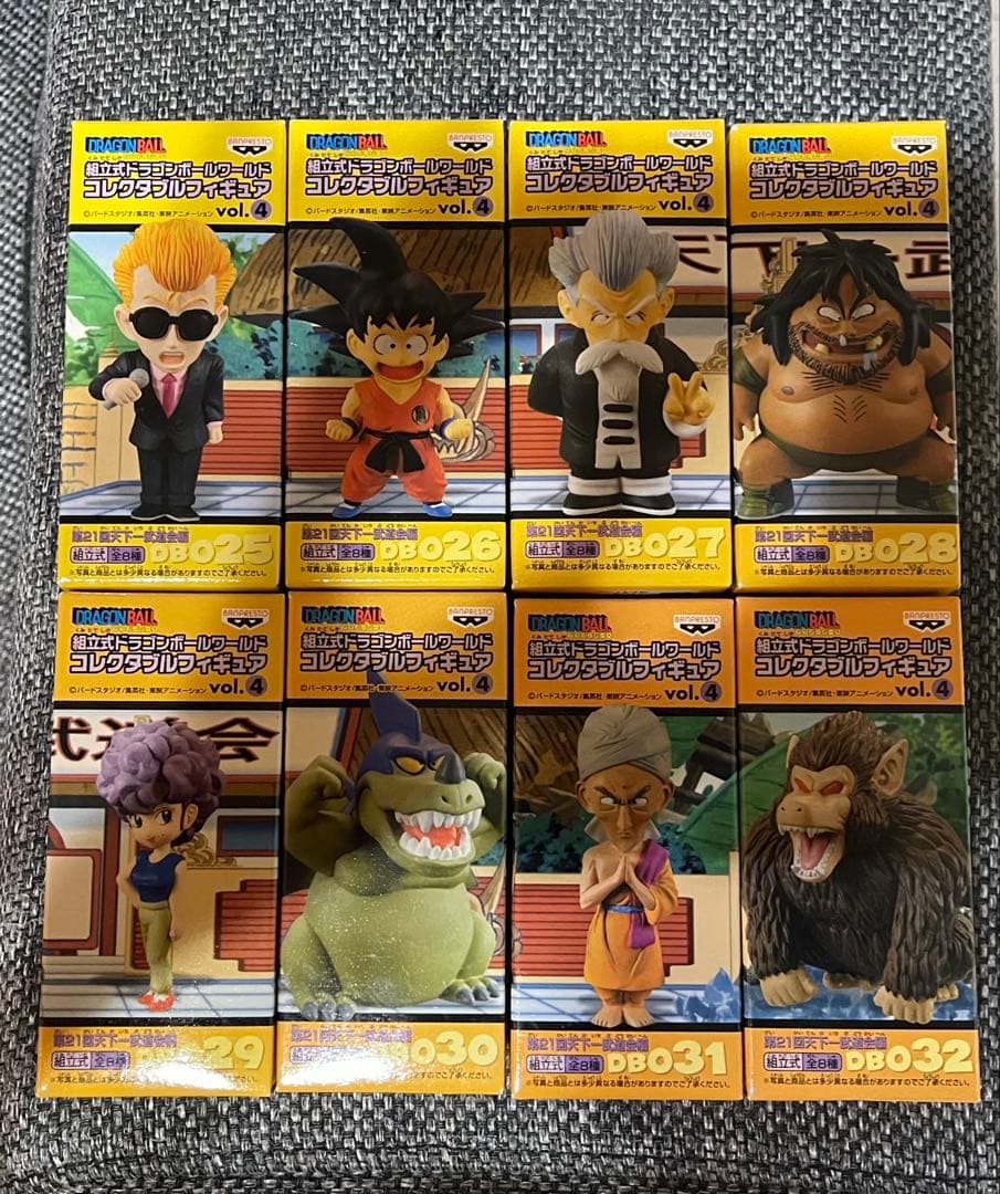 国内正規品 ドラゴンボール　ワールドコレクタブルフィギュア　天下一武道会　全8種