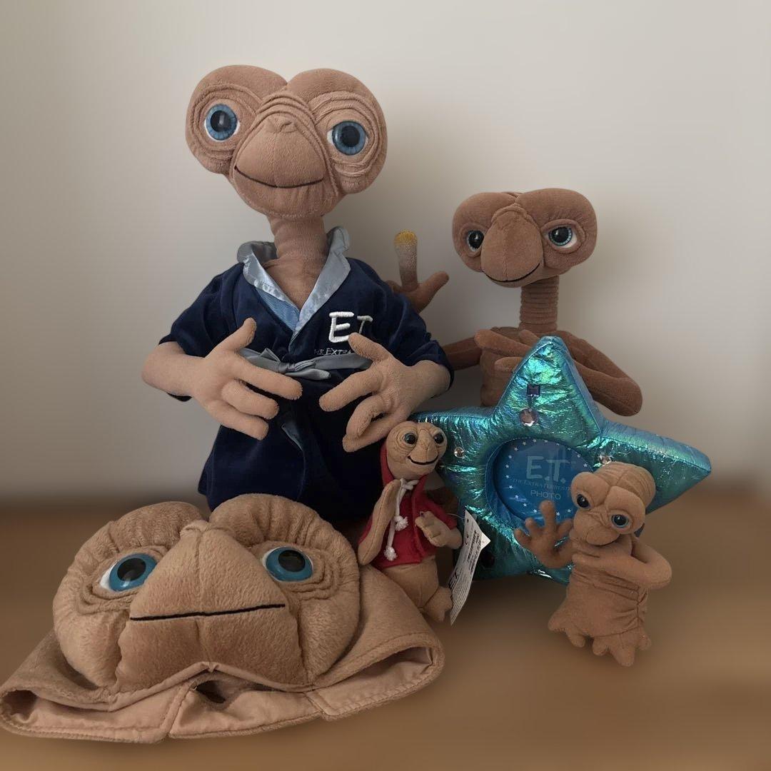 ET ぬいぐるみ　写真立て　ファンキャップ　USJ トイザらス