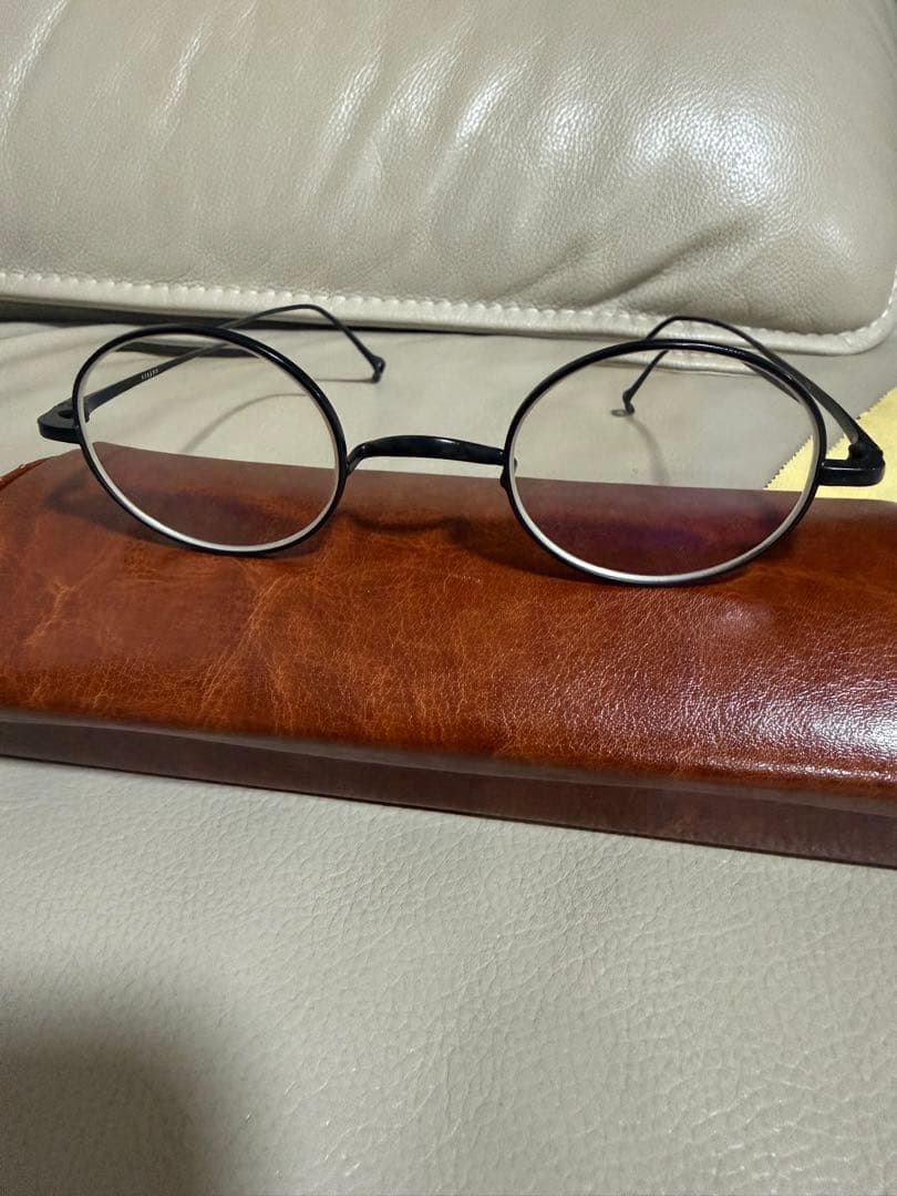 「Kouki Gotou」井戸多美男作 丸眼鏡 クラシックブラックメタル