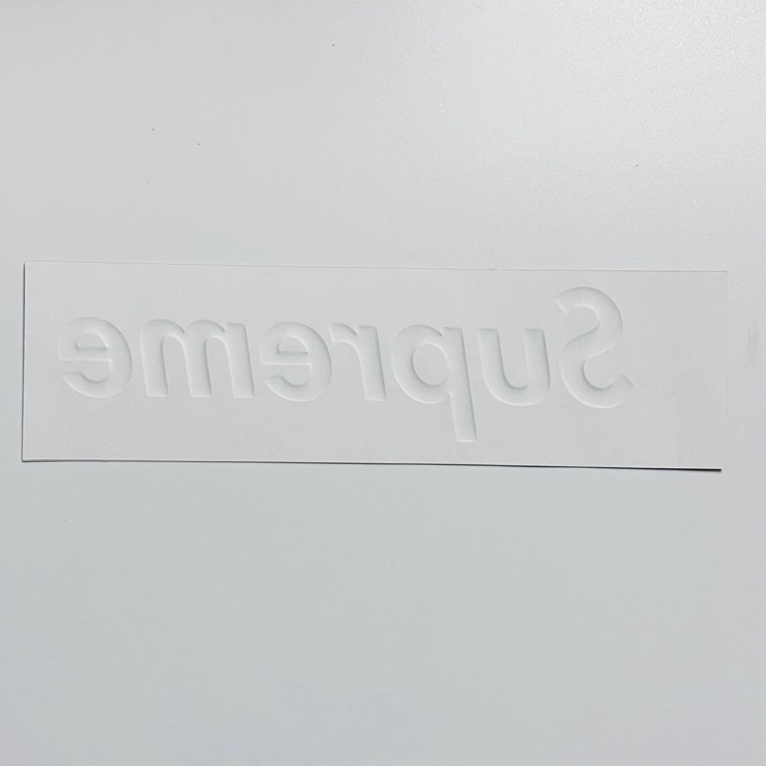 Supreme ゴールド 金 色 ボックスロゴ ステッカー Box Logo - メルカリ