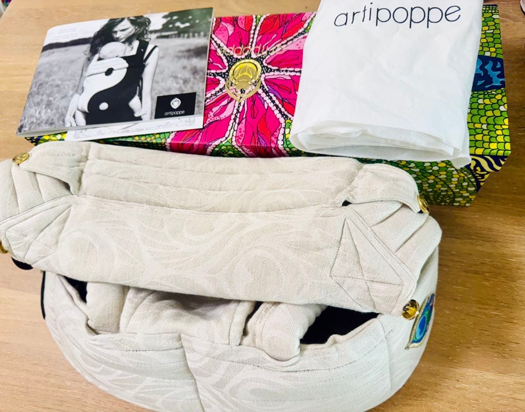 artipoppe アーティポッペ /ザイガイスト アーガス・オート (リネン) アーガス・ガイア | Zeitgeist(ザイガイスト) 抱っこ紐 | アーティ