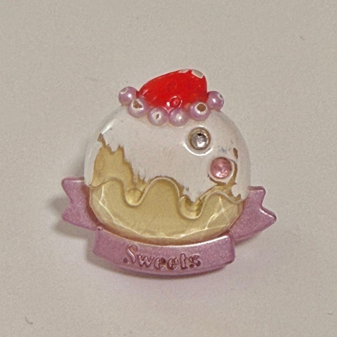 たまごっち ピース アクセサリ たまデコピアス ベリースイーツ sweets