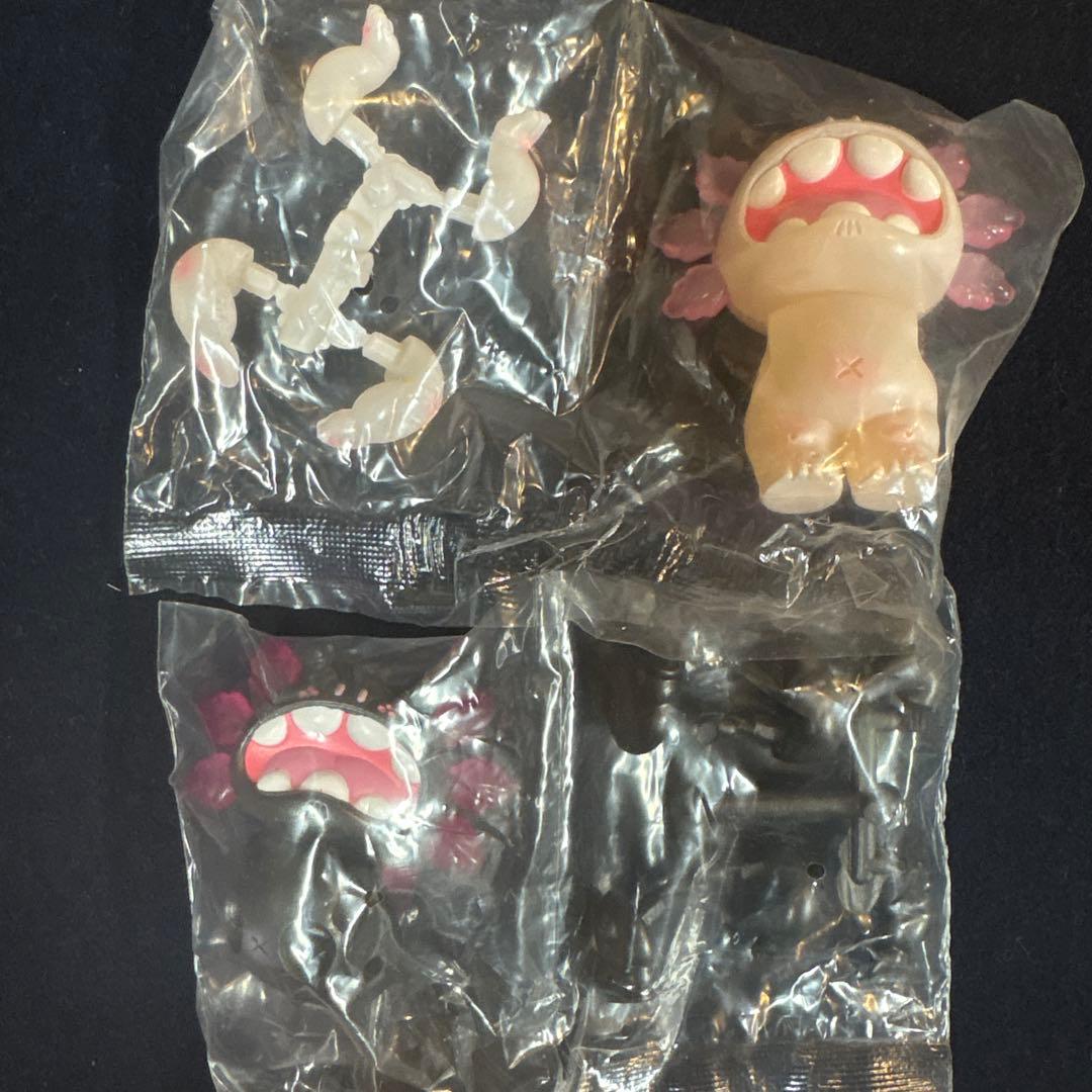 おにぎりと奇妙な仲間たち まかろに GRAPE BRAIN - メルカリ