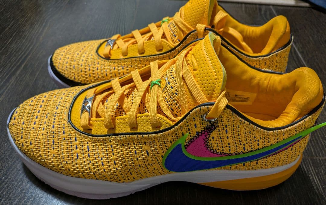 レブロン20EP　①