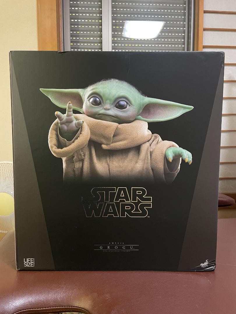 スターウォーズ ホットトイズ　ライフサイズ 等身大 マンダロリアン グローグー